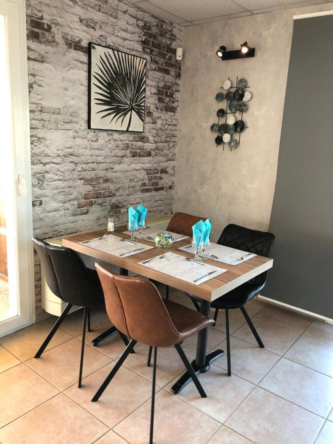 Villa Motel Stenay Екстер'єр фото
