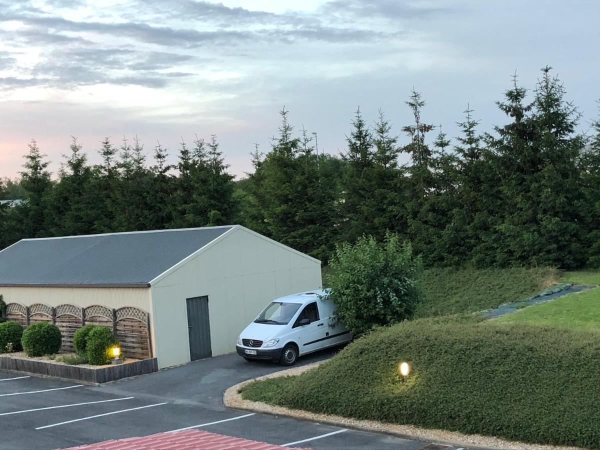 Villa Motel Stenay Екстер'єр фото
