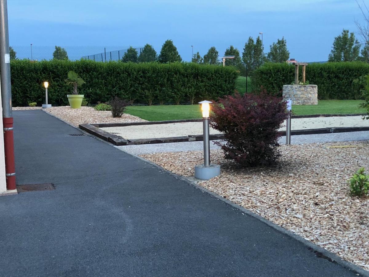 Villa Motel Stenay Екстер'єр фото