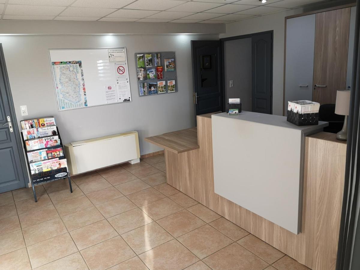 Villa Motel Stenay Екстер'єр фото